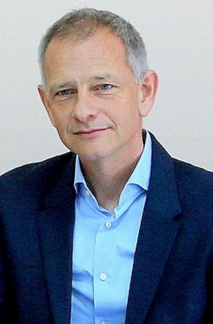 Prof. dr Dragoslav Ivanišević