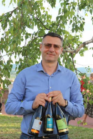 Radovan Jović
