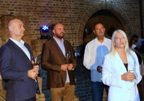 Dr Jelena Begović poručila da su u XXI veku nauka i tehnologija na prvom mestu Dr Jelena Begović poručila da su u XXI veku nauka i tehnologija na prvom mestu