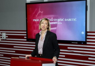 Jelena Stojšić Dabetić, novi dekan Pravnog fakulteta za privredu i pravosuđe pozdravila novu generaciju studenata